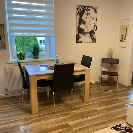 Dc Birgit Apartamento Zeltweg