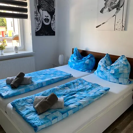 Dc Birgit Apartamento Zeltweg